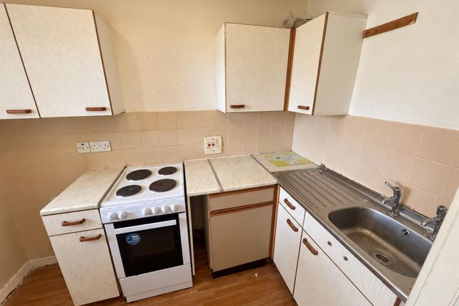 10 Aston House, North Street, Pontefract photo 3