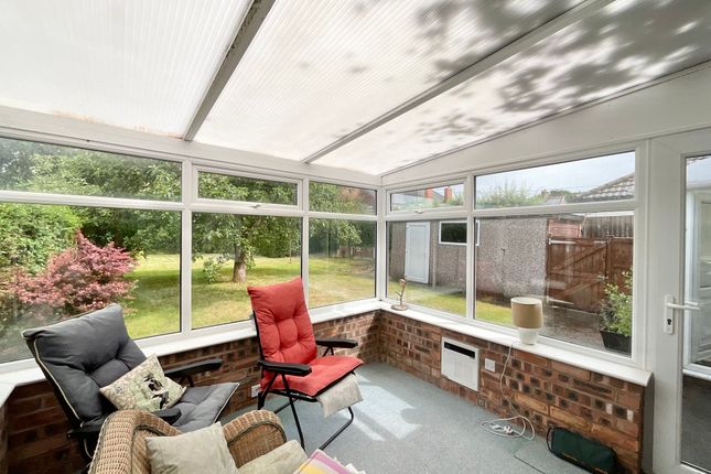 129 Weston Lane, Crewe photo 3