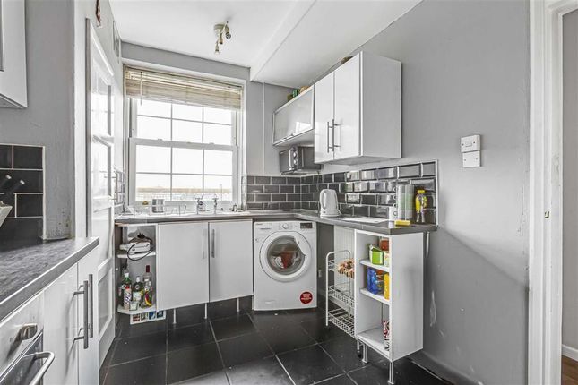 Flat for sale in Worsopp Drive, London