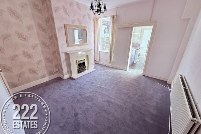 58, Laira Street, Warrington photo 2