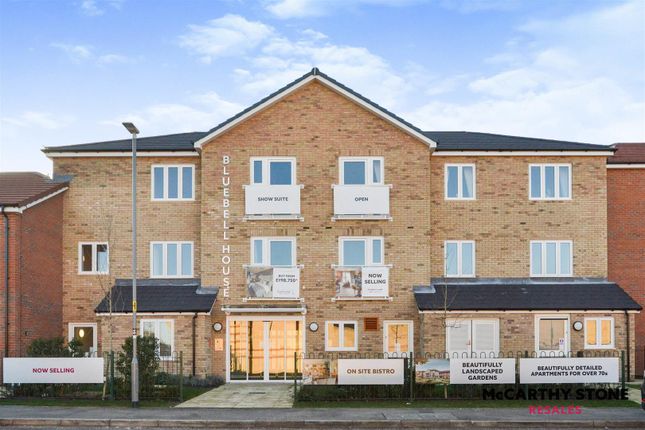 1-bed flat on 5 Bluebell House, Barnsdale Drive, Milton Keynes, £275,000