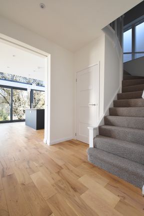 Canonbie Road, London photo 4