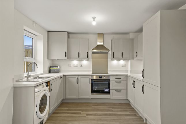 11, Mindaro Way, Rugby photo 3