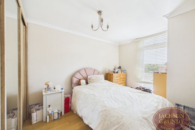 17, Southwood Hill, Northampton photo 5