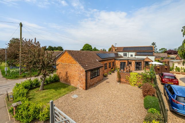 Detached house for sale in The Green, Helpringham, Sleaford, Lincolnshire