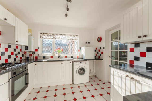 52 Conrad Road, Lowestoft photo 2