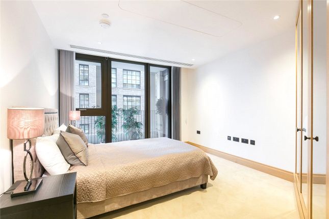 Flat to rent in Cleland House, 32 John Islip Street, Westminster