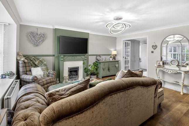 37, Walton Chase, Wetherby photo 4