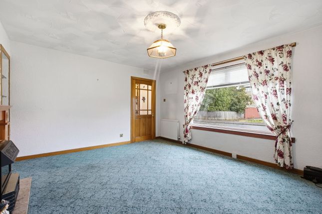 7, Berryhill Crescent, Grangemouth photo 4