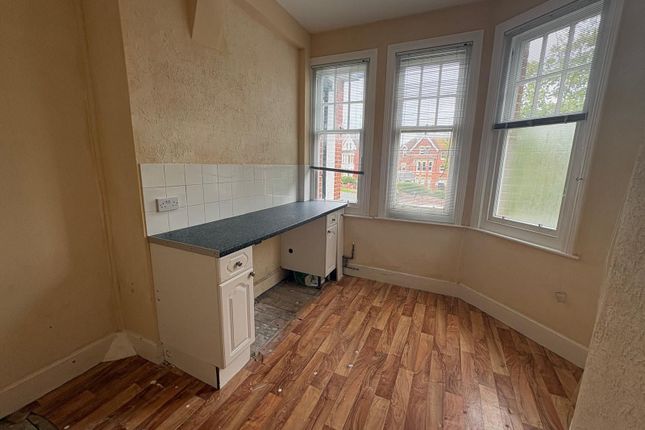 Flat 2 2 Bolsover Road, Eastbourne photo 5