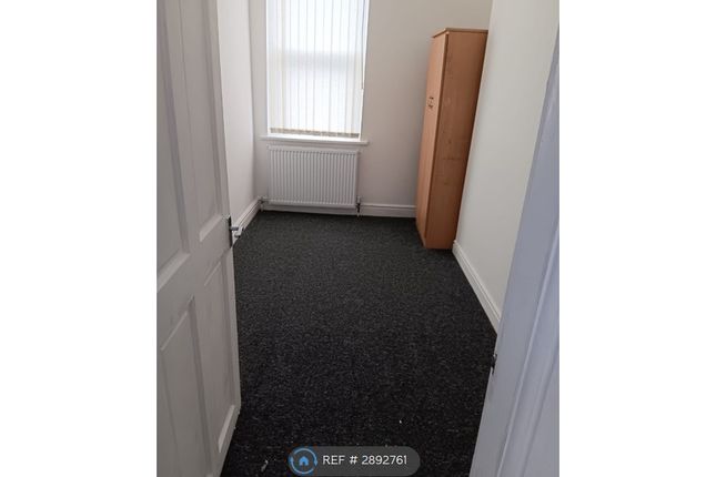 Studio flat on Stockport Road, Manchester, £700/mo