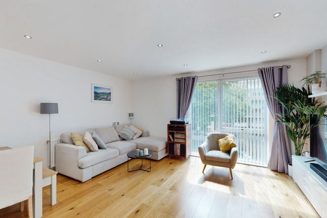 Flat for sale in Marsh Court, London