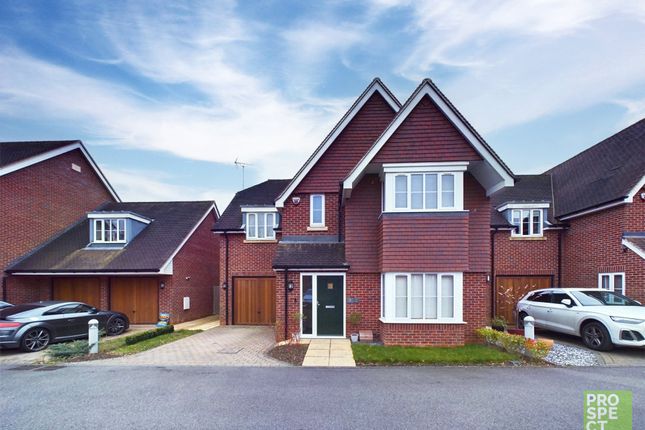 Detached house for sale in Saxon Close, Spencers Wood, Reading, Berkshire