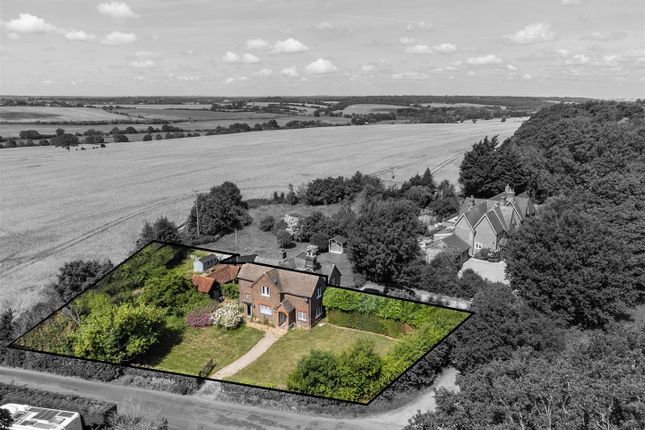 2-bed other on Carfax, Bower Heath Lane, Bower Heath, Harpenden, £400,000
