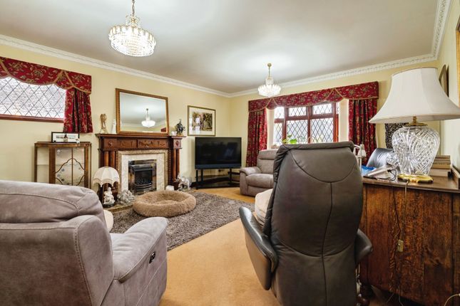 Ristondale,, Meadow Drive, Norwich photo 3