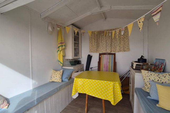 40 West Beach, Whitstable photo 5