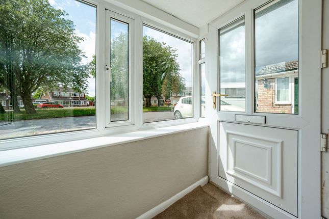 72, Burnside, Wigan photo 5