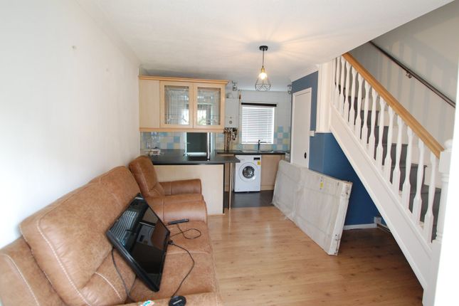 4 Hornbeam Terrace,, Winchcombe Road, Carshalton photo 2