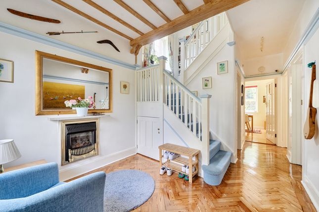 25, Grovelands Road, Purley photo 2