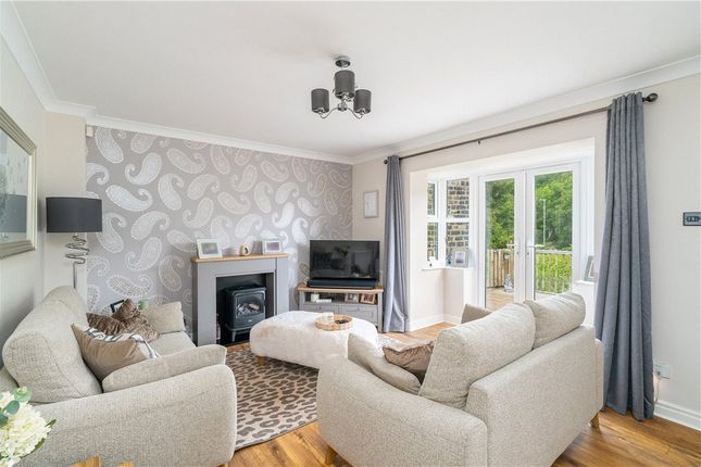 3, West Garth Mews, Baildon photo 3