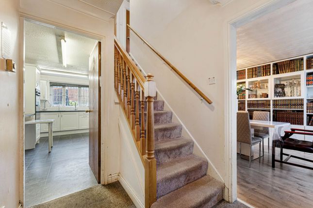 30, Tetlow Lane, Salford photo 2