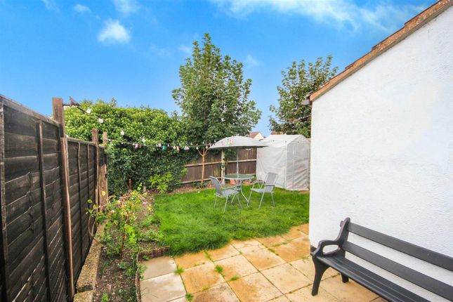 Detached house for sale in Fitzwilliam Street, Rushden