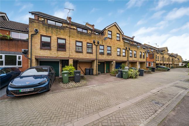 37, Greenland Mews, London photo 2