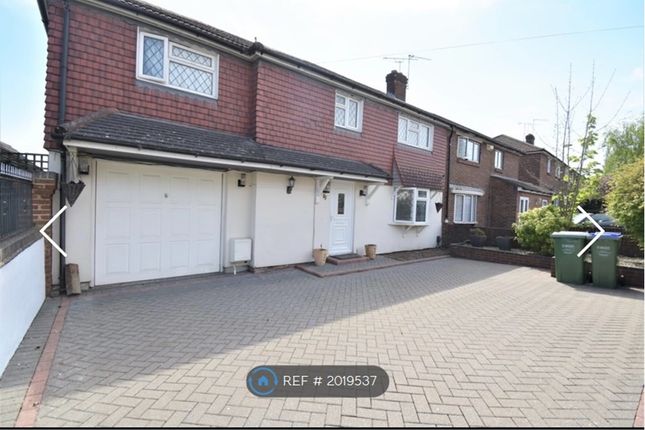 Room to rent in Maylands Drive, Sidcup