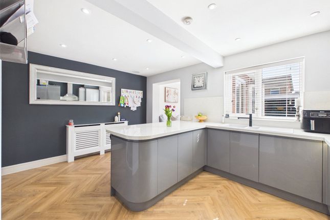 15, Fairview, Weston-super-Mare photo 4