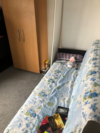 17, Willesden Lane, London photo 4