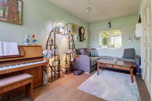 21, Conquerors Hill, St. Albans photo 4