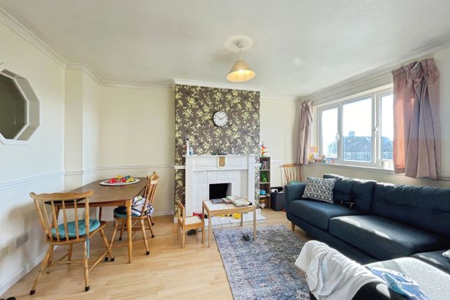 3, Kings Court, Sherborne photo 4