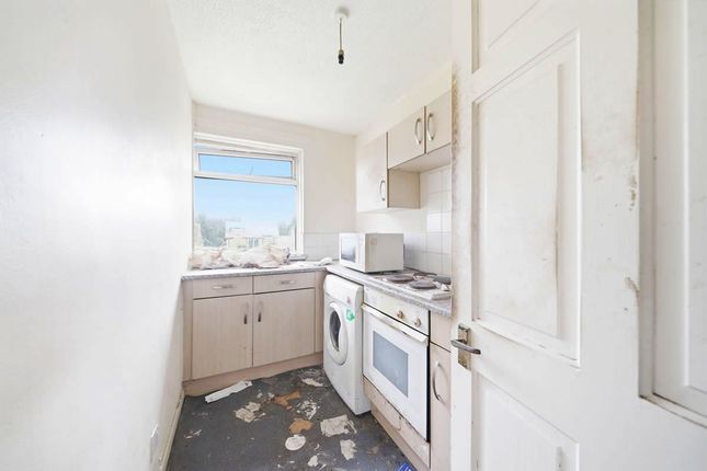 40, Jerviston Court, Motherwell photo 4