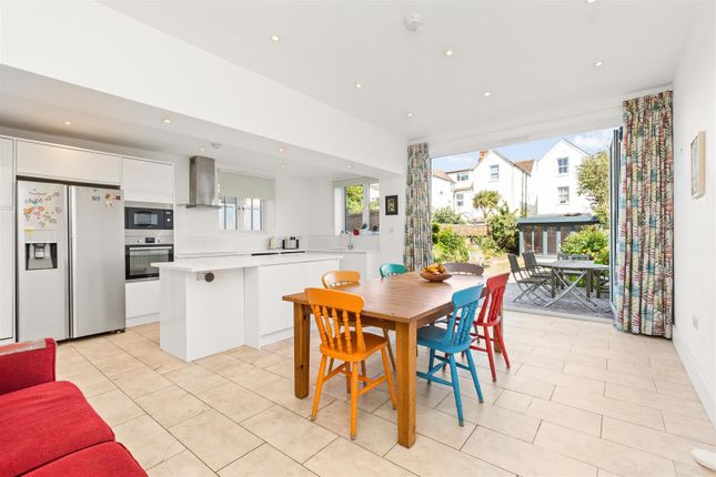 Thumbnail Semi-detached house to rent in Modena Road, Hove