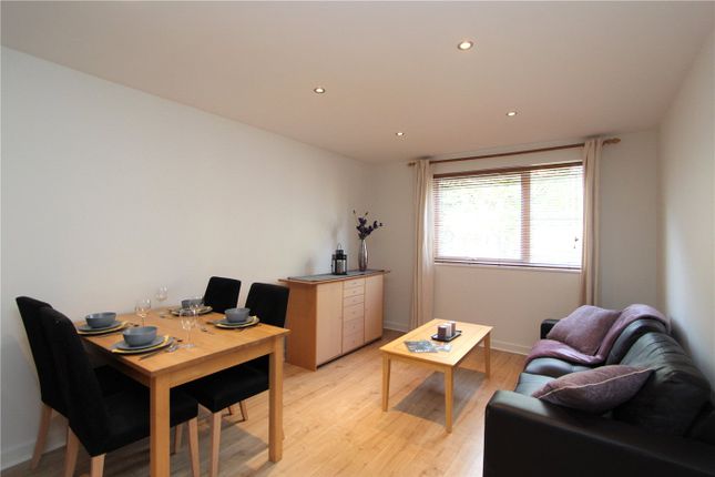 Thumbnail Flat to rent in The Cloisters, Ealing, London