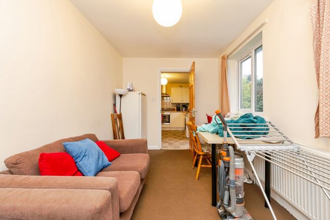 55, Musgrave Gardens, Durham photo 4