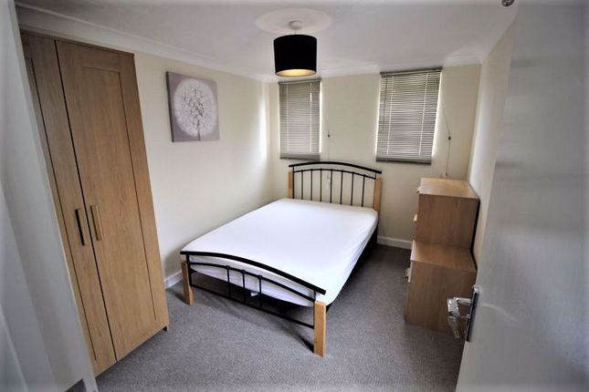 Thumbnail Property to rent in Clifton Street, Swindon