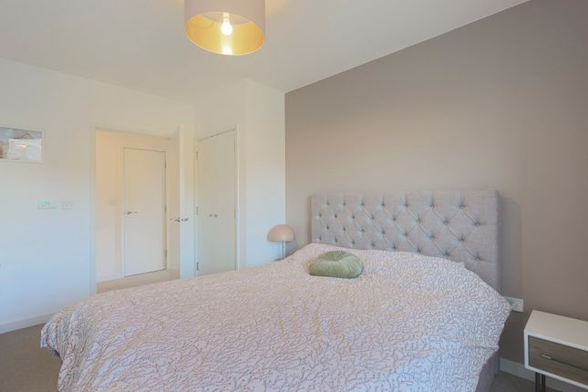 Flat for sale in Artillery Place, Woolwich