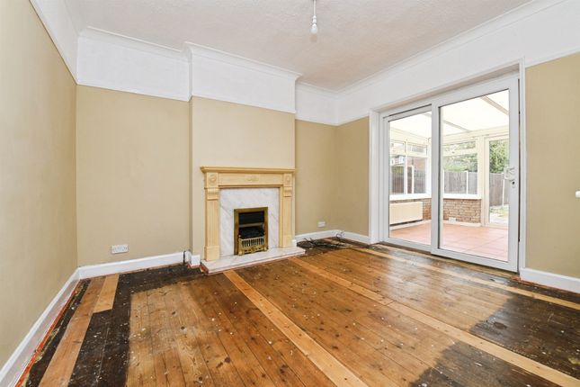 28, Skerry Rise, Chelmsford photo 4