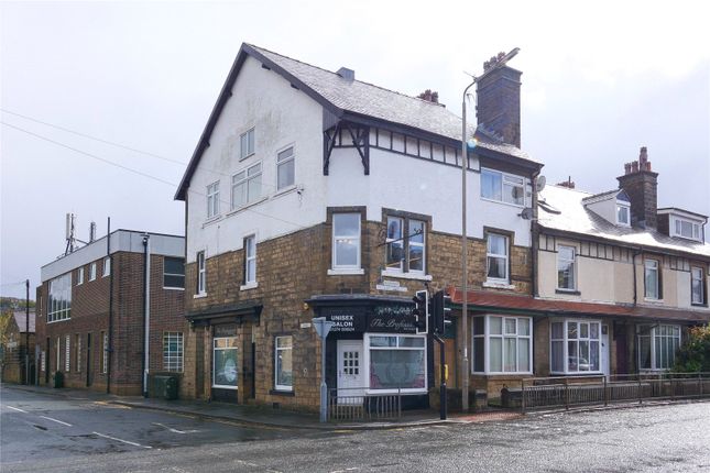 Flat to rent in Poplar Terrace, Bingley, West Yorkshire