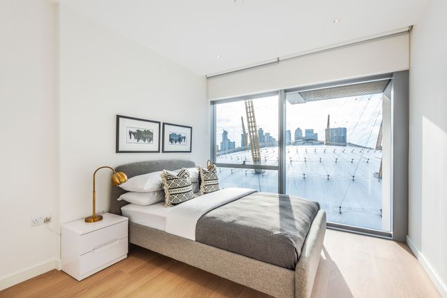 1 UPPER RIVERSIDE, Cutter Lane, London photo 4