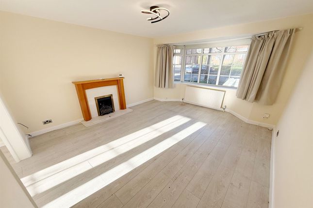 79 Ashley Drive, Stockport photo 2
