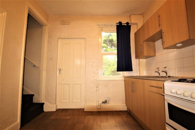 72 Dundas Road, Sheffield photo 4