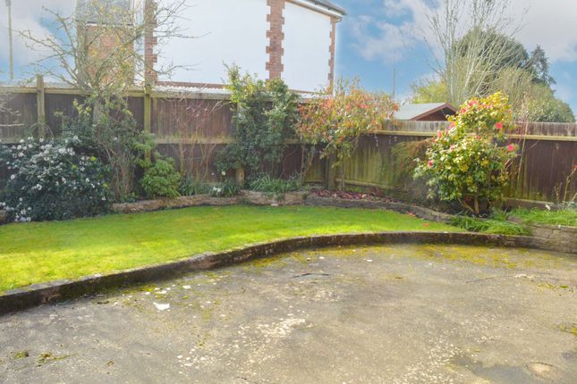 18 Greenhill Road, Leicester photo 4