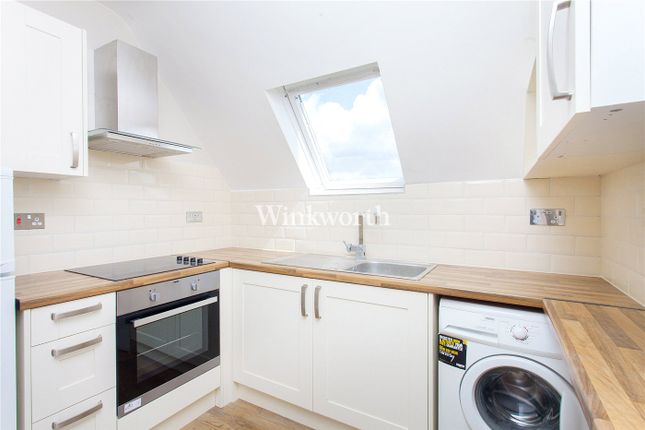 T/F, 923, Finchley Road, London photo 3
