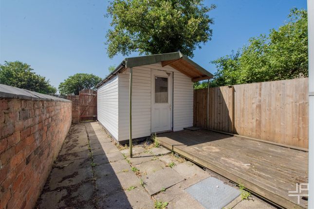 583, Bolton Road, Wigan photo 5