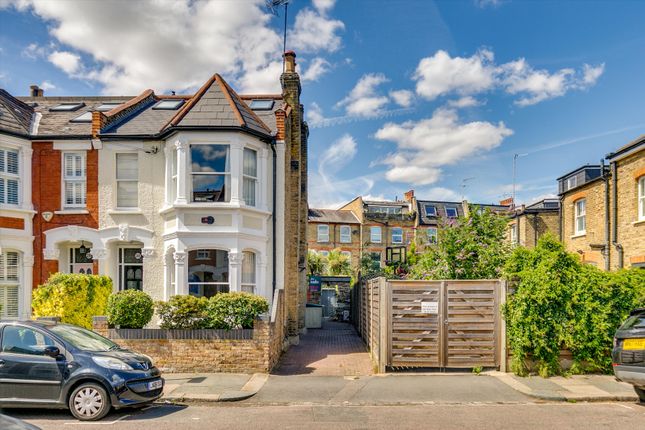Thumbnail Detached house to rent in Alexandra Road, Twickenham, Richmond Upon Thames