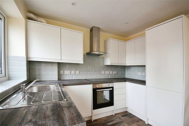 Thumbnail Terraced house for sale in Whitley Wood Road, Reading