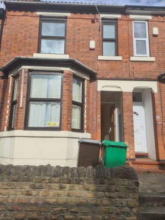 Terraced house to rent in Kimbolton Avenue, Nottingham