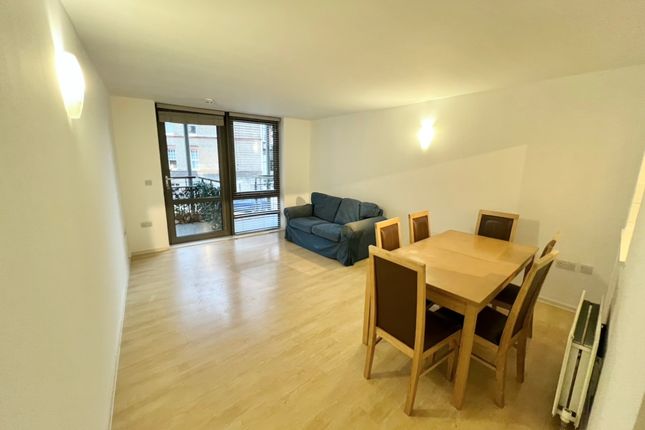 Reception / Diner / Kitchen